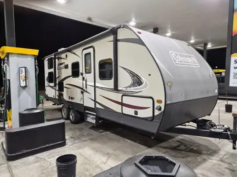 Archer RV photo 2