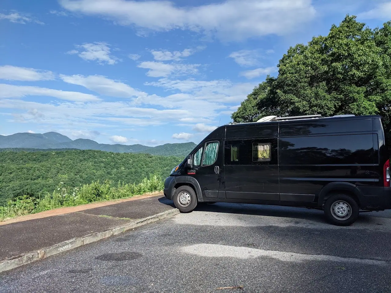 West End Vans, RV dealers in East Ridge