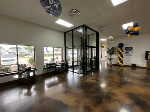 Blue Compass RV Dallas photo 2