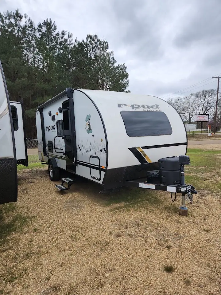Pace RV Sales & Services Inc., RV dealers in Camden