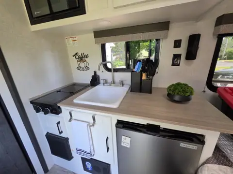 Campers Inn RV of Huntsville-Madison photo 3