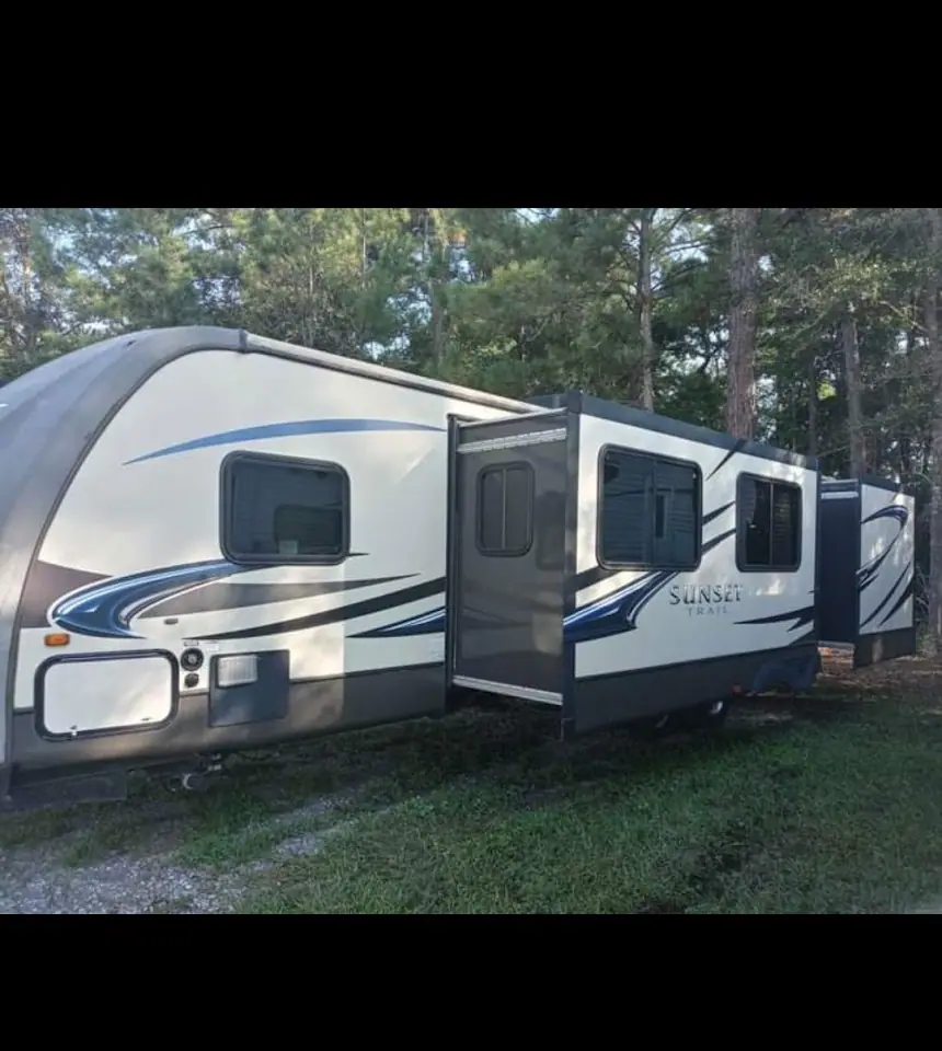 Family RV Sales,LLC, RV dealers in Gautier