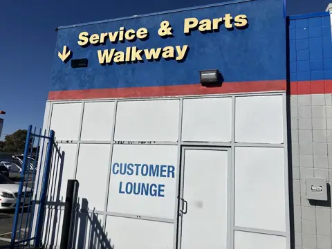 Mike Thompson's RV Super Store in Fountain Valley, CA