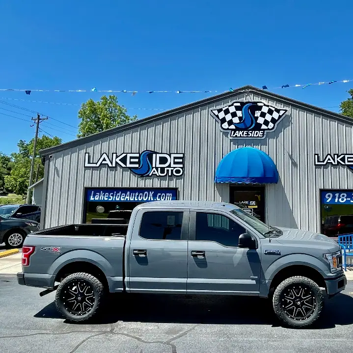 Lakeside Auto RV & Outdoors, RV dealers in Cleveland