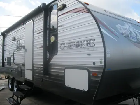 No Limit Auto & RV Sales in Auburndale, FL