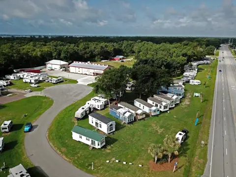 Bogue RV photo 3