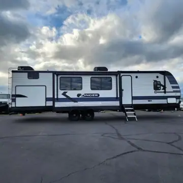 American RV Consignment Sales and Service LLC photo 2