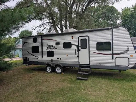 Best 4 less rv’s photo 3