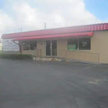 Lakeshore RV Sales LLC in Lakeland, FL