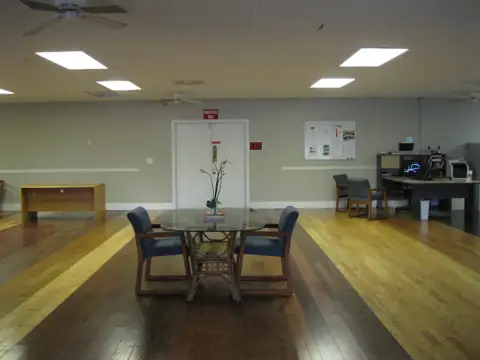 Lakeshore RV Sales LLC photo 2