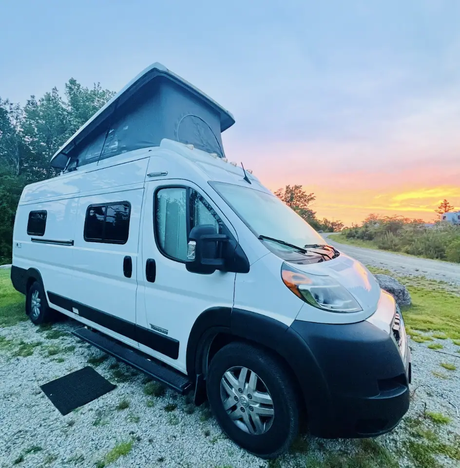 NOMADSRV LLC., RV dealers in Newtown Square