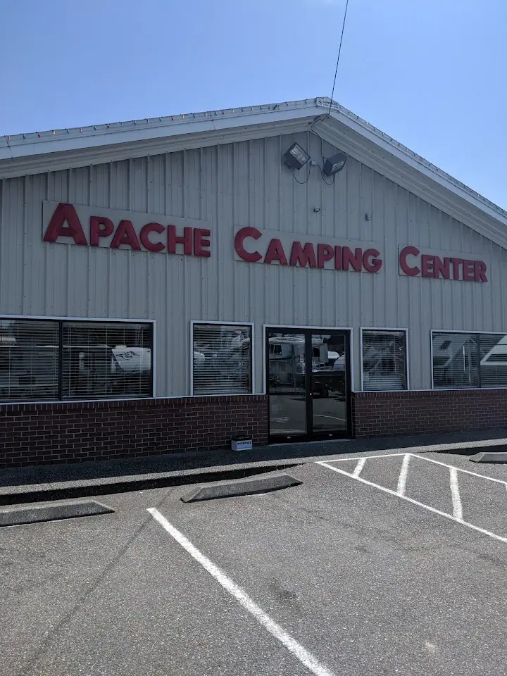 Apache Camping Center, RV dealers in Everett