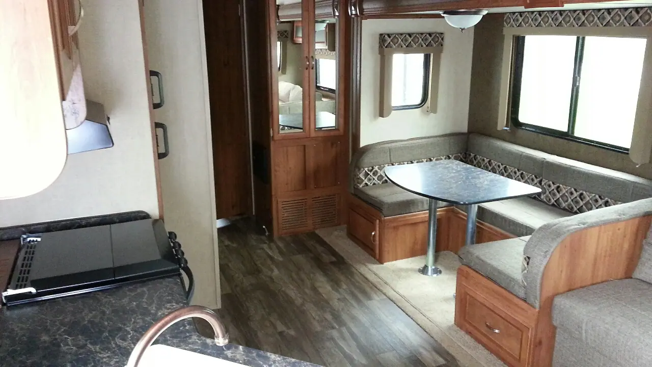 Buff's R.V. Discount Center, RV dealers in Festus