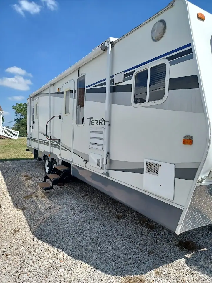 Burgett Camper Sales, RV dealers in Coal Valley
