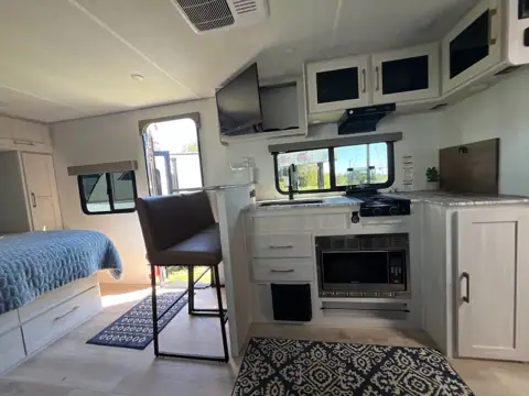 Family Fun RV photo 2