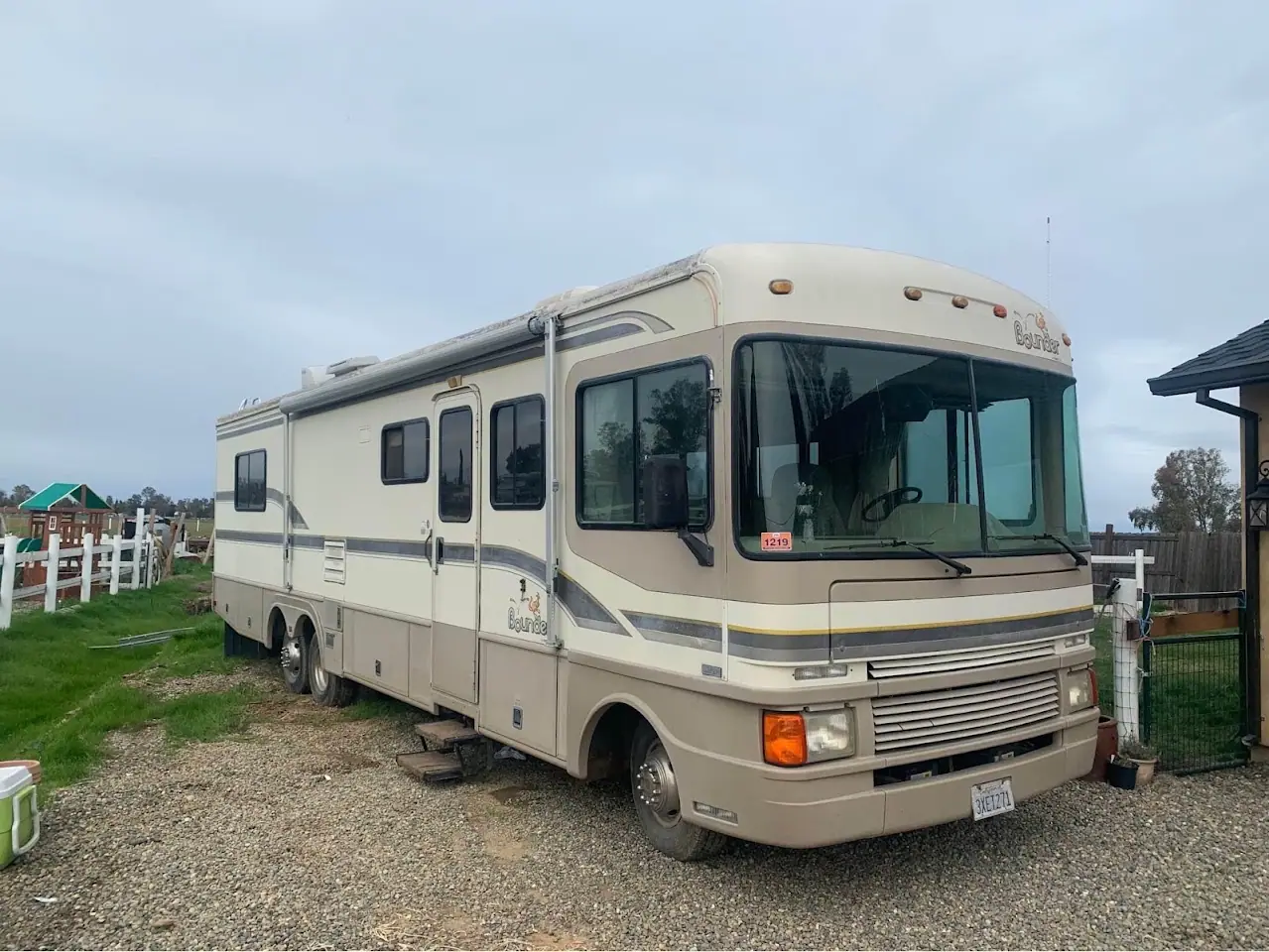 B & B Campers & Rv's, RV dealers in Newport