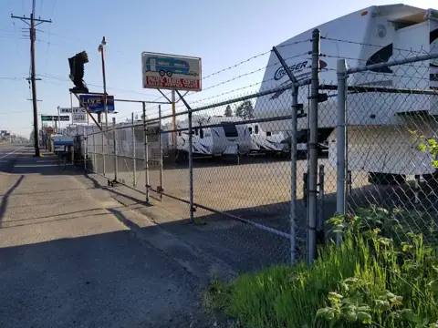 Pacific Travel Center photo 3