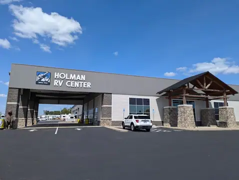 Holman RV in Batavia, OH