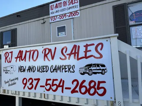 RJ Auto RV Sales photo 3