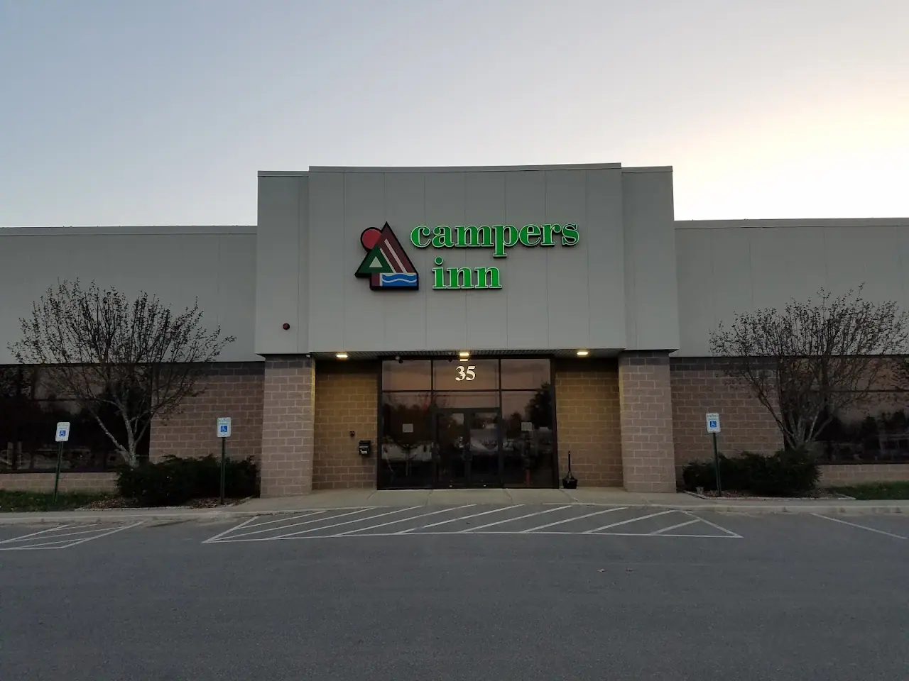 Campers Inn RV of Merrimack, RV dealers in Merrimack