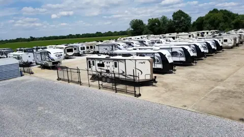 Rick's RV Sales photo 3