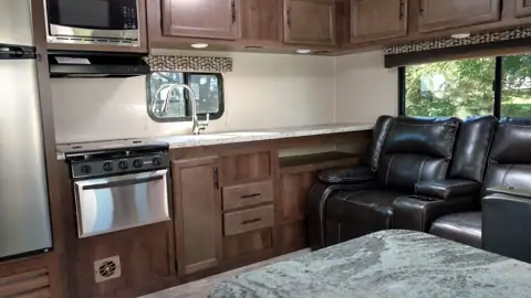 Southwest Wholesale RV photo 2