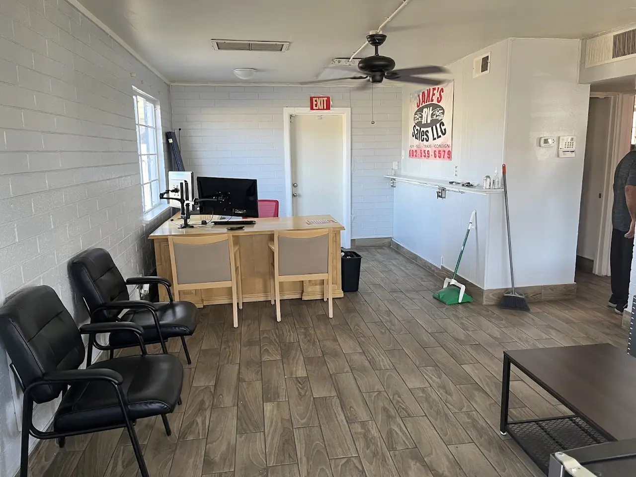 Jake's RV Sales, RV dealers in Phoenix