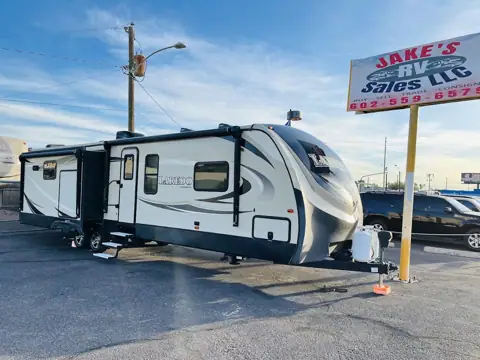Jake's RV Sales photo 3