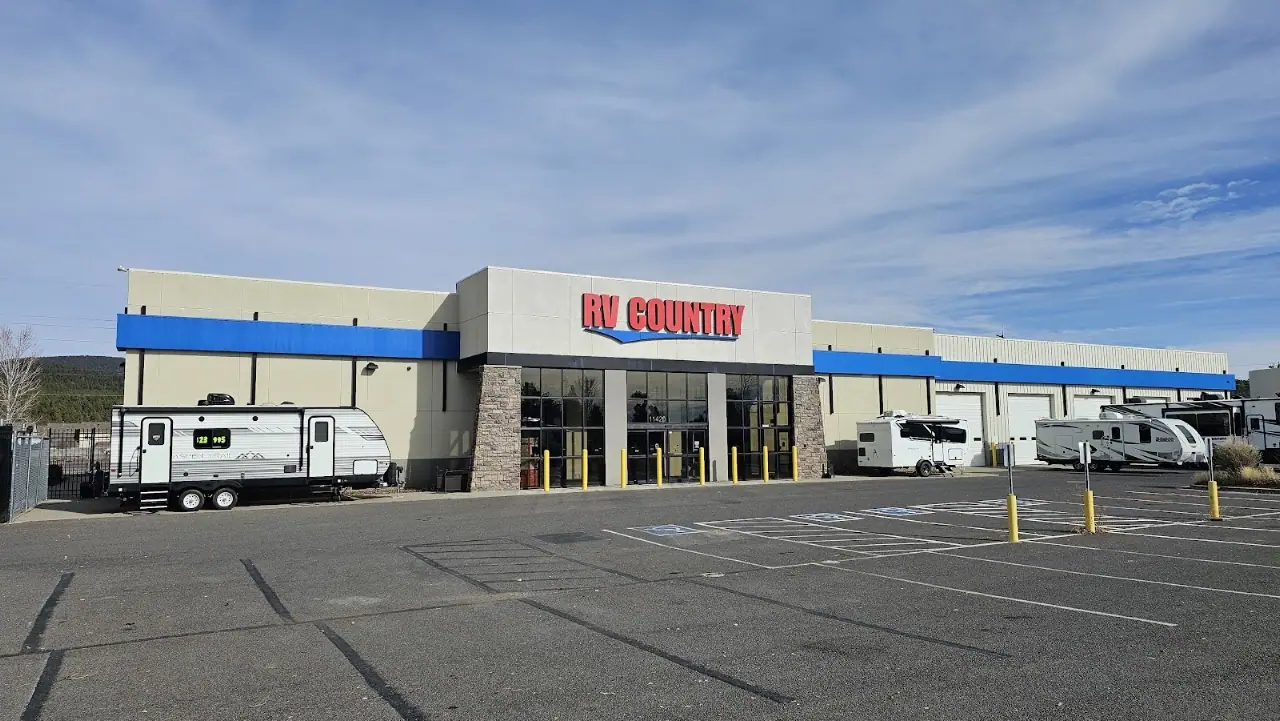 RV Country ( Flagstaff ), RV dealers in Bellemont