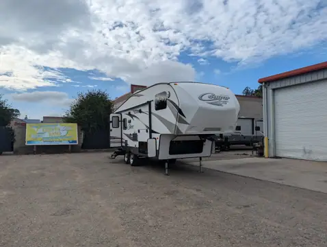 Trailer Hitch RV - Toy Hauler and Pre-Owned Sales Location photo 3