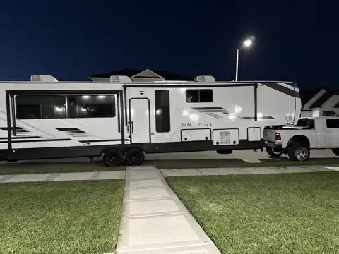 RV Station Donna photo 2