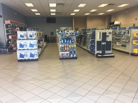 A & L RV Sales Sevierville photo 3