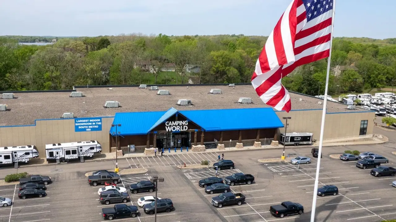 Camping World - Lakeville, RV dealers in Lakeville