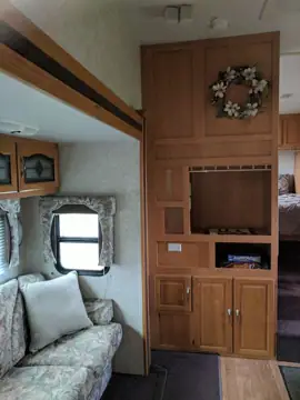 Southern Trucks & RV photo 3