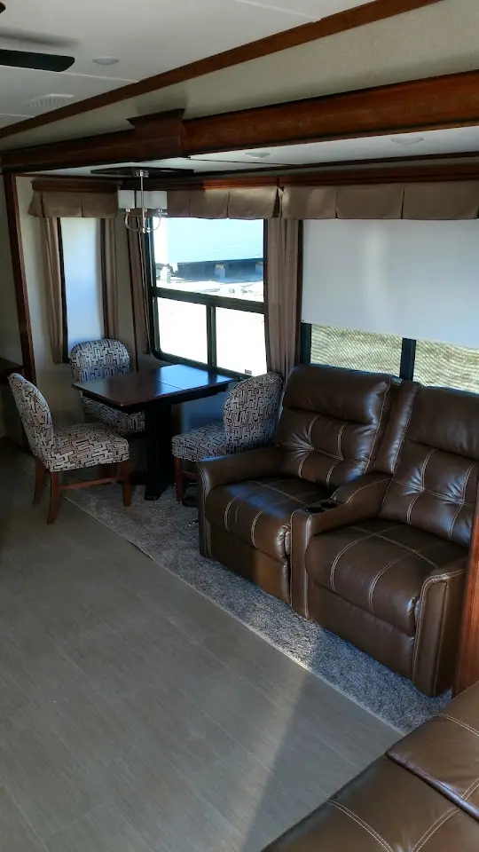 Big Adventure RV, RV dealers in Hermitage