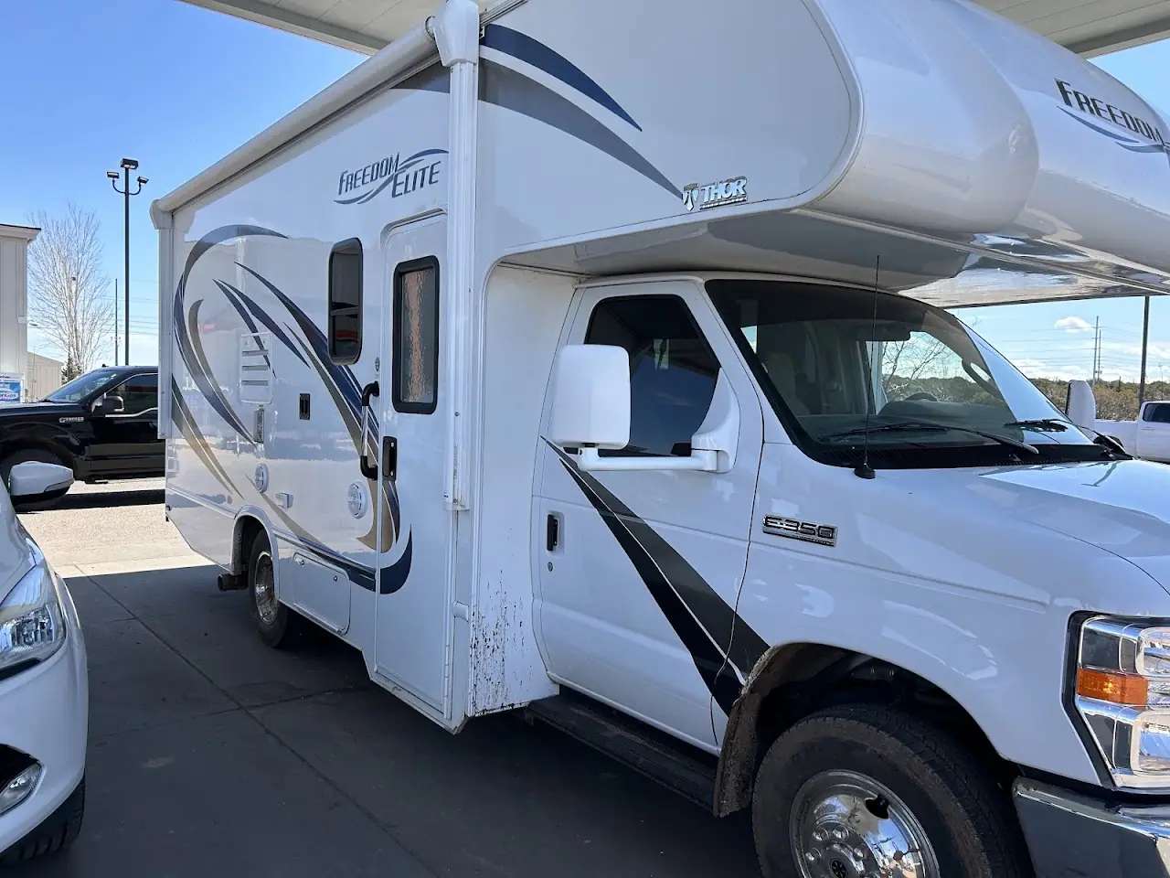 Trek RV & Outdoors, RV dealers in Safford