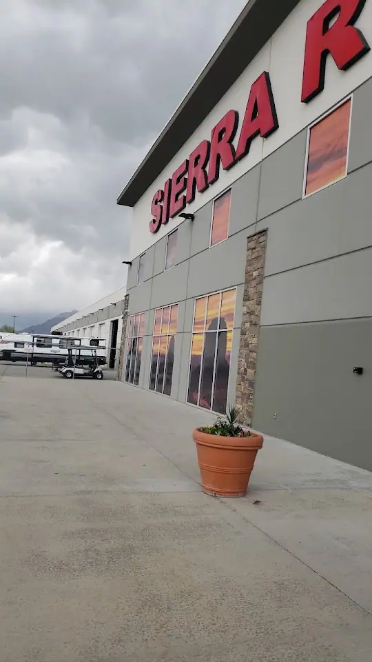 Blue Compass RV Ogden, RV dealers in Marriott-Slaterville