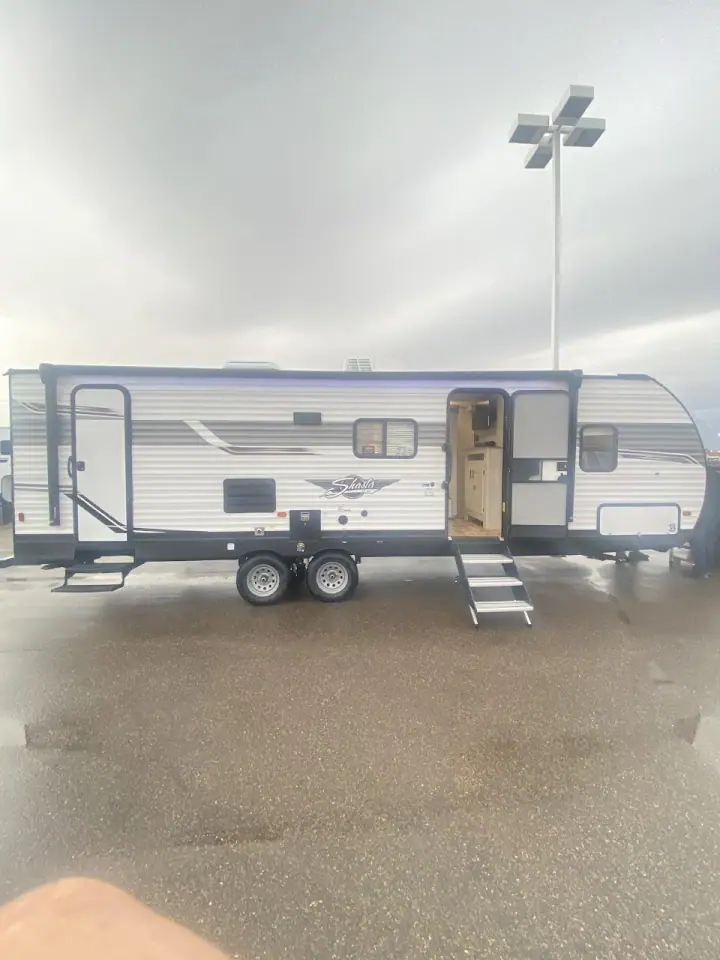 Ice Castle USA, RV dealers in Forest Lake