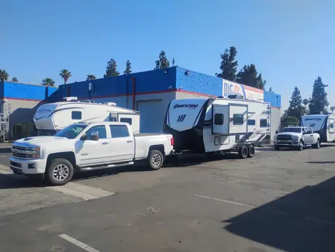 RV Expo photo 2