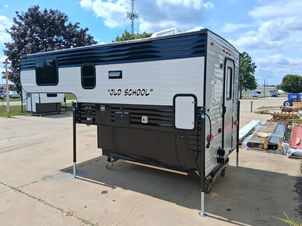 Old School / Mt. McKinley, RV dealers in Goshen