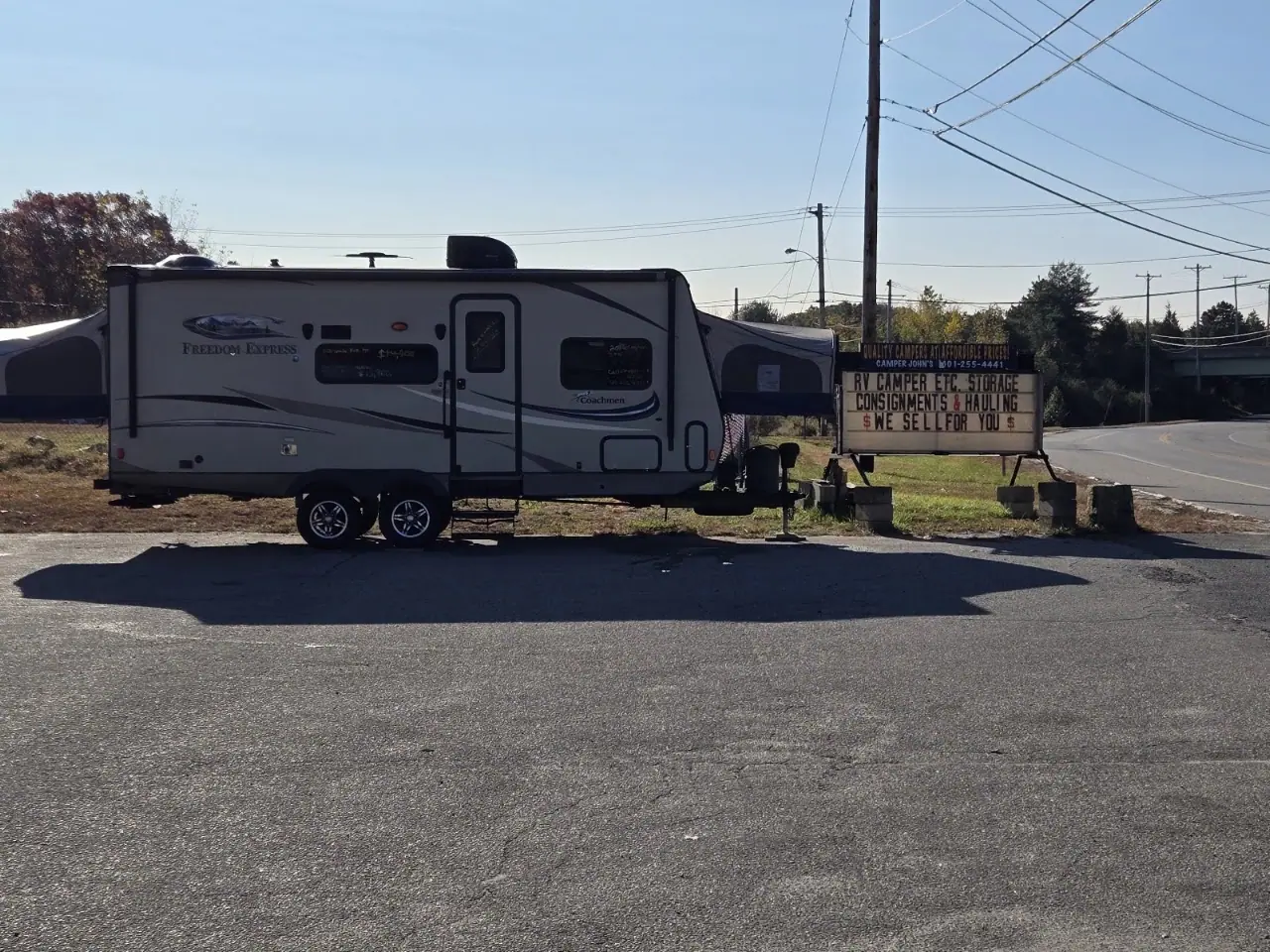 Camper John's, RV dealers in Uxbridge