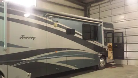 WE-RV LLC photo 2
