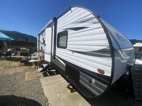 Northwest RVs LLC photo 3