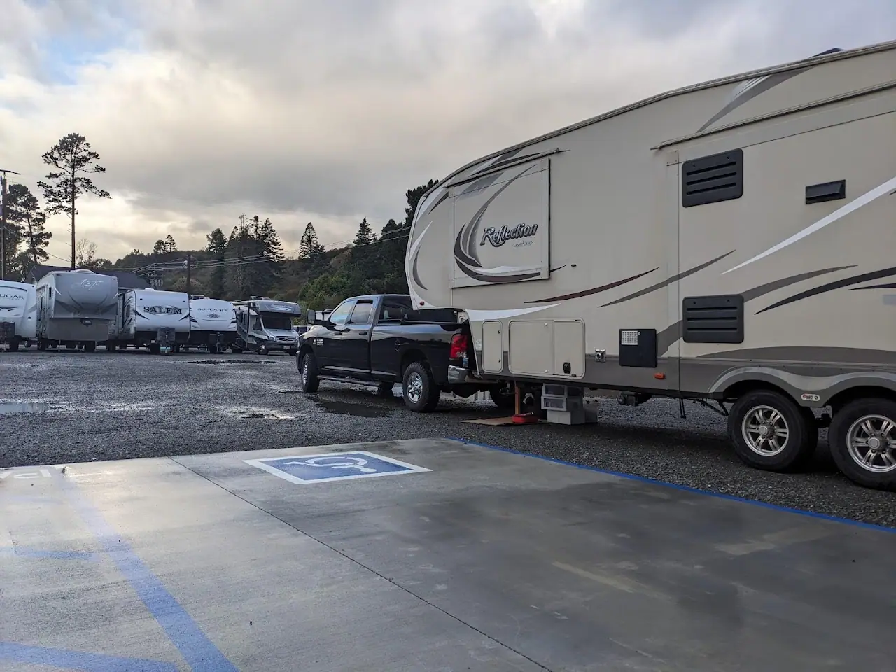 Reynolds RV Repair, RV dealers in Fortuna