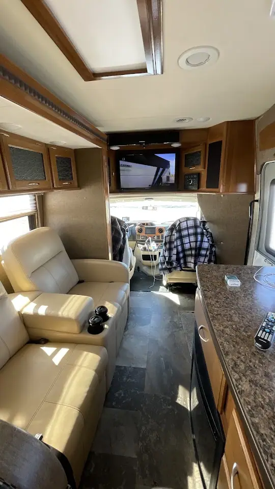 Right Side Up RV Sales, RV dealers in Salt Lake City