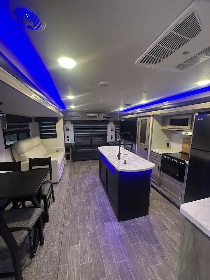 RV Value Mart Inc, RV dealers in Franklinville