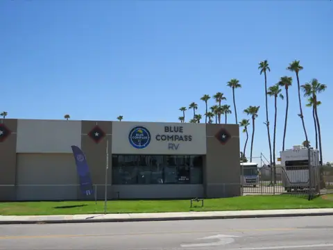 Blue Compass RV Bakersfield photo 2