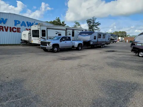 Paw Paws Camper City Inc photo 3