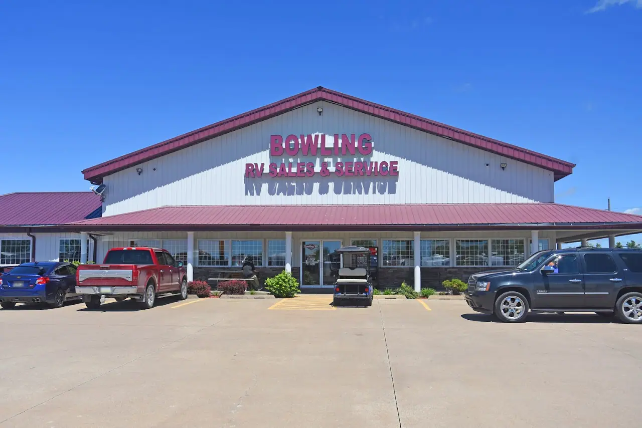 Bowling Motors & RV Sales, RV dealers in Ottumwa