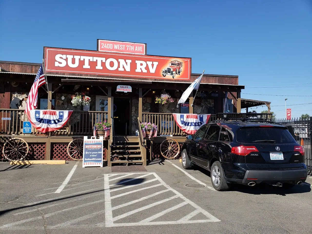 Sutton RV, RV dealers in Eugene